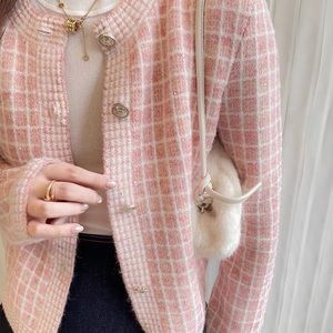 Pink Cardigan romantic and modern